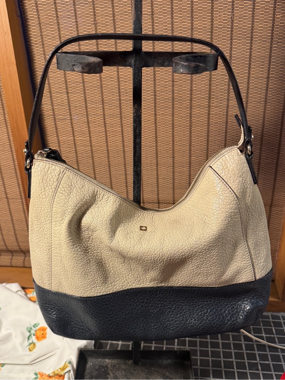 Kate Spade New York Grove court Lexie shoulder Buttermilk and navy 2012/2013